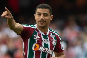 saida de andre do fluminense