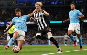 Futebol de Ataque x Defesa Sólida: Newcastle e City